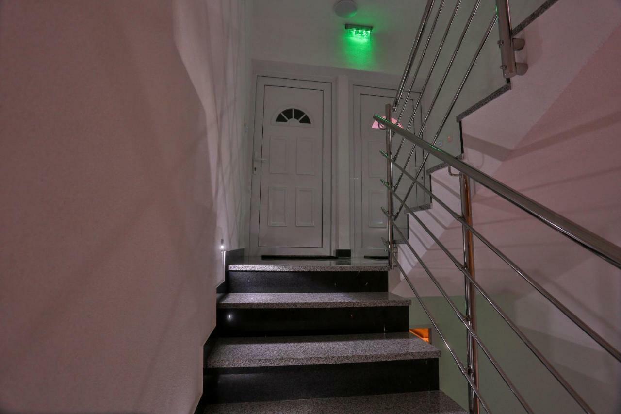 Villa Poletto Оміш Екстер'єр фото